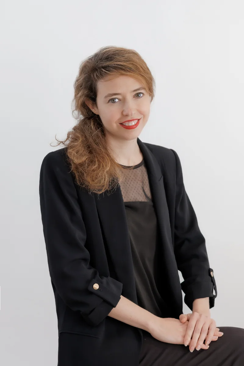 Silvia Carles saez legal-lab