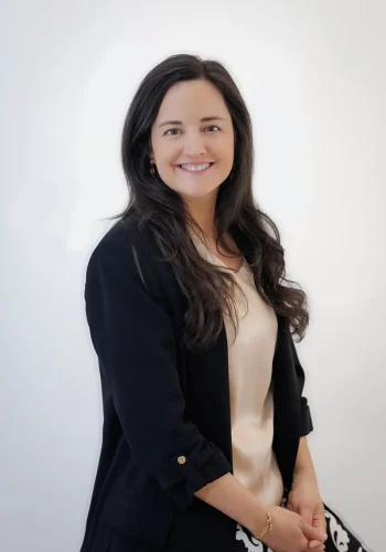 Lucia Salvador saezlegal-lab